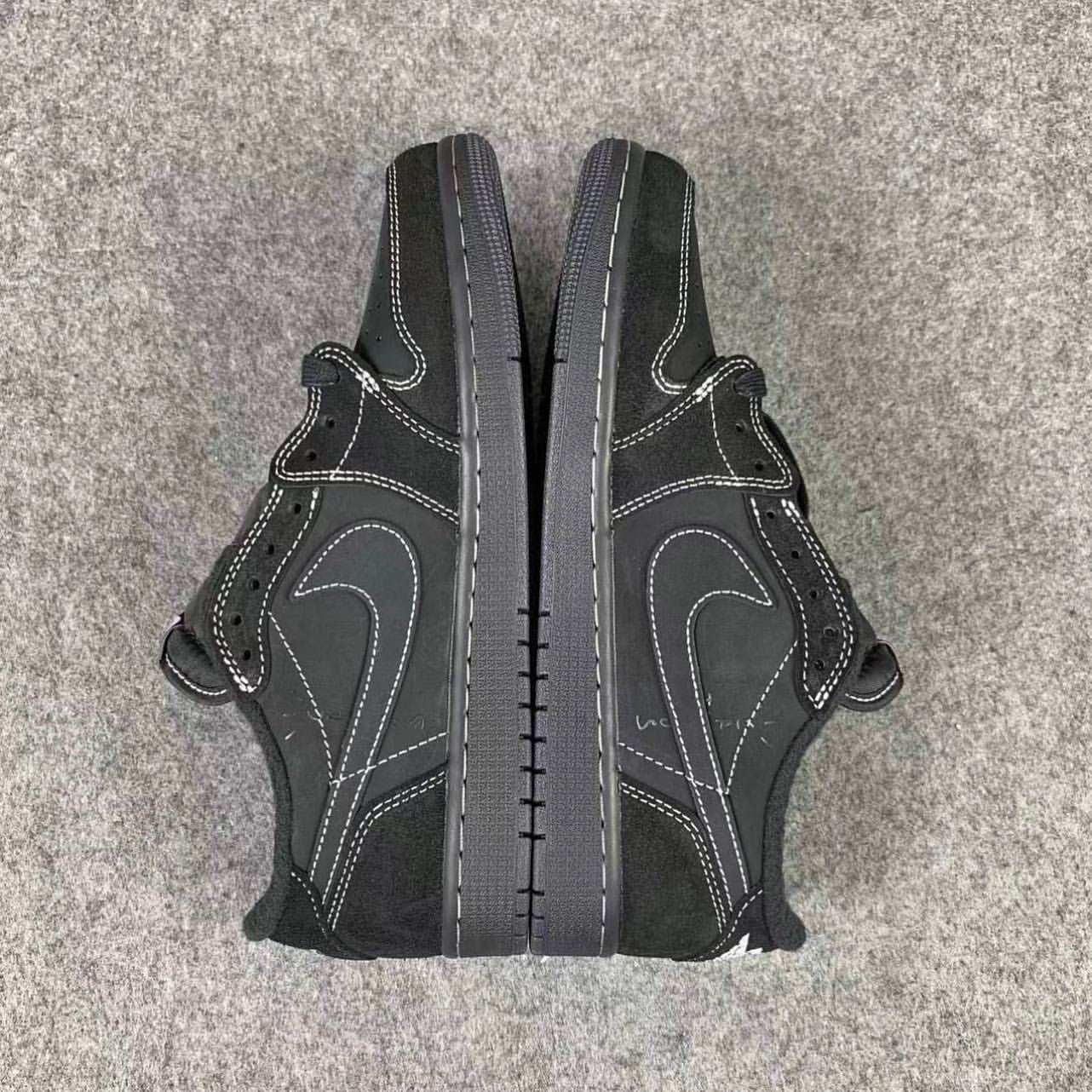 Travis Scott x Air Jordan 1 Low OG SP 'Black Phantom'