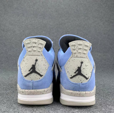 Air Jordan 4 Retro Université Bleu